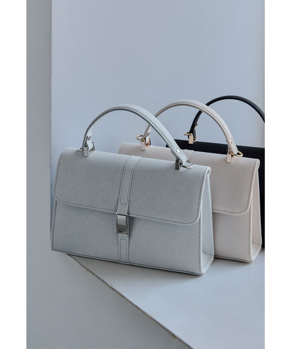 {"color":"","info":""}