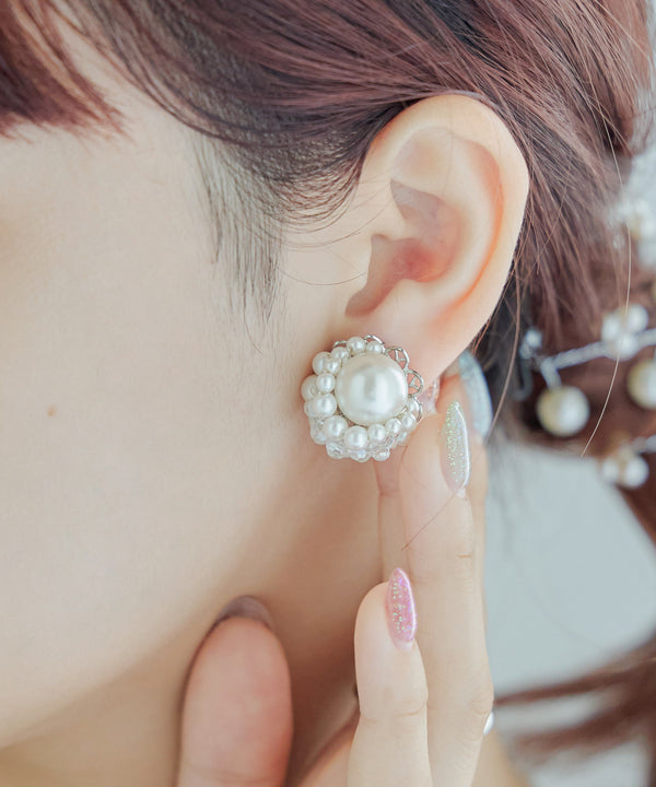 {"color":"\u30b7\u30eb\u30d0\u30fc","info":""}