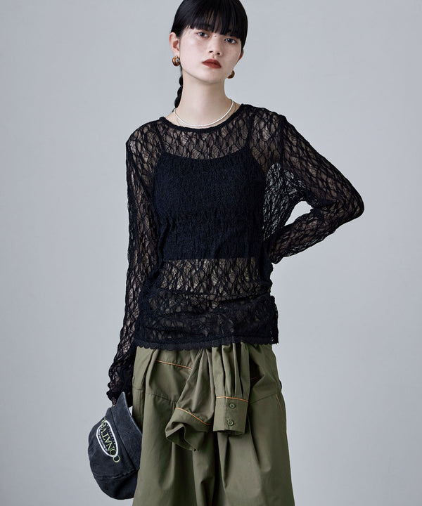 {"color":"\u30d6\u30e9\u30c3\u30af","info":"model\uff1aH163cm size\uff1aM"}