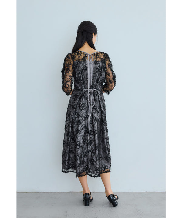 {"color":"\u30d6\u30e9\u30c3\u30af","info":"model\uff1aH165cm size\uff1aM"}
