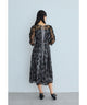 {"color":"\u30d6\u30e9\u30c3\u30af","info":"model\uff1aH165cm size\uff1aM"}