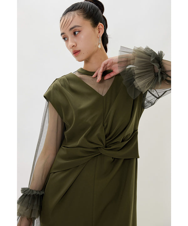 {"color":"\u30ab\u30fc\u30ad","info":"model\uff1aH165cm size\uff1aM"}