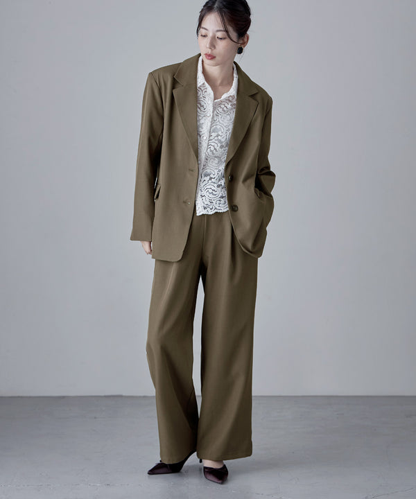{"color":"\u30ab\u30fc\u30ad","info":"model\uff1aH166cm size\uff1aM"}