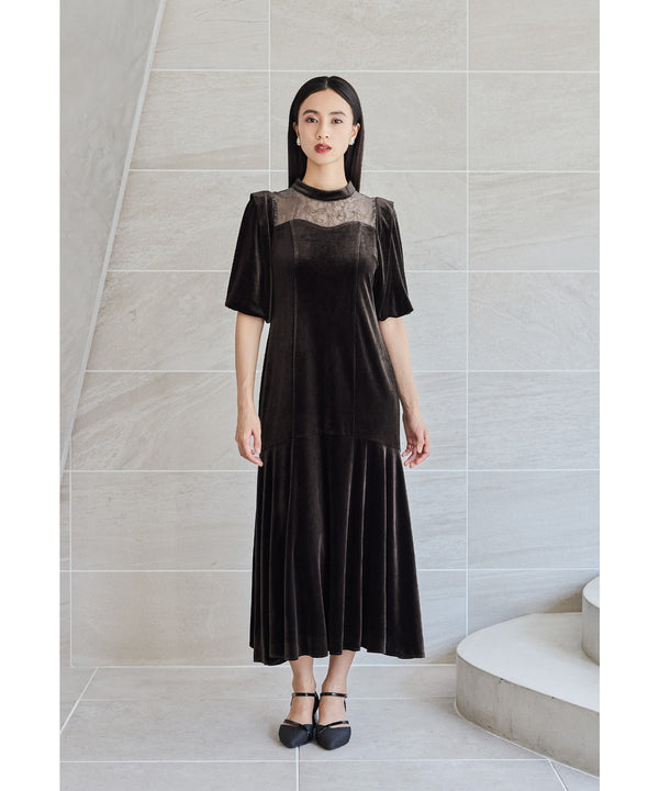 {"color":"\u30d6\u30e9\u30a6\u30f3","info":"model\uff1aH165cm size\uff1aM"}