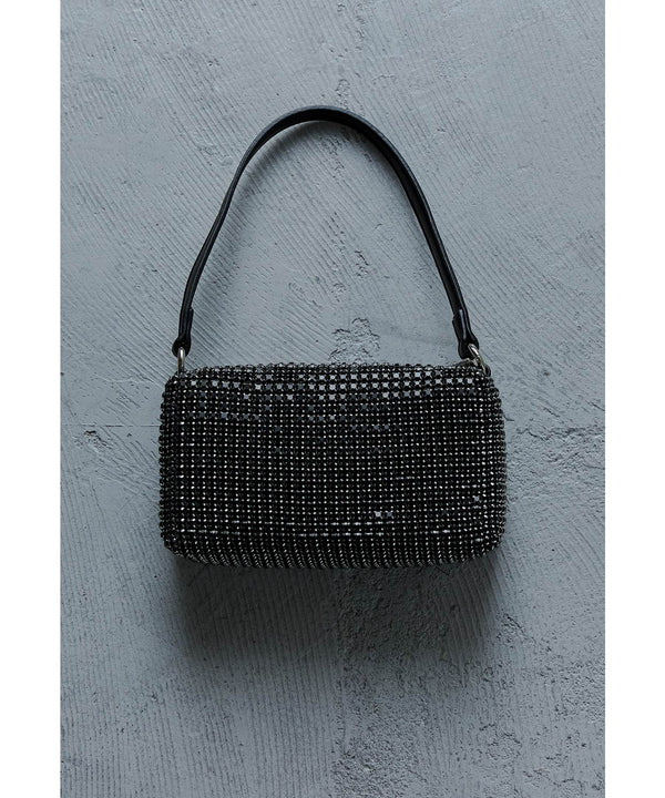 {"color":"\u30d6\u30e9\u30c3\u30af","info":""}