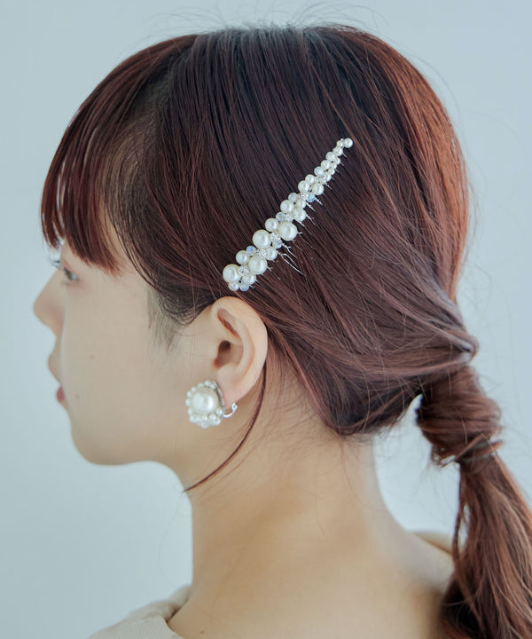 {"color":"\u30b7\u30eb\u30d0\u30fc","info":""}