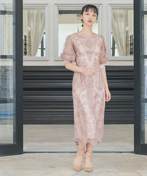 {"color":"\u30ed\u30fc\u30ba\u30d4\u30f3\u30af","info":"model\uff1aH162cm B85cm W58cm H93cm size\uff1aM"}