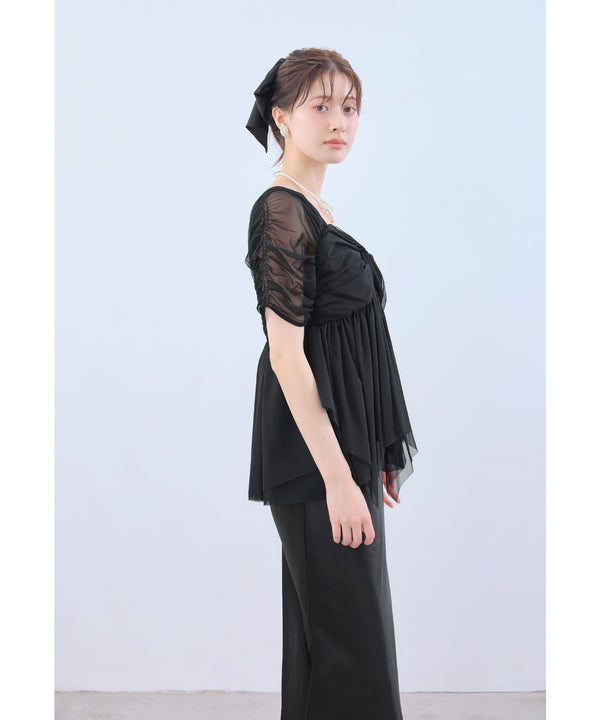 {"color":"\u30d6\u30e9\u30c3\u30af","info":"model\uff1aH166cm size\uff1aM"}