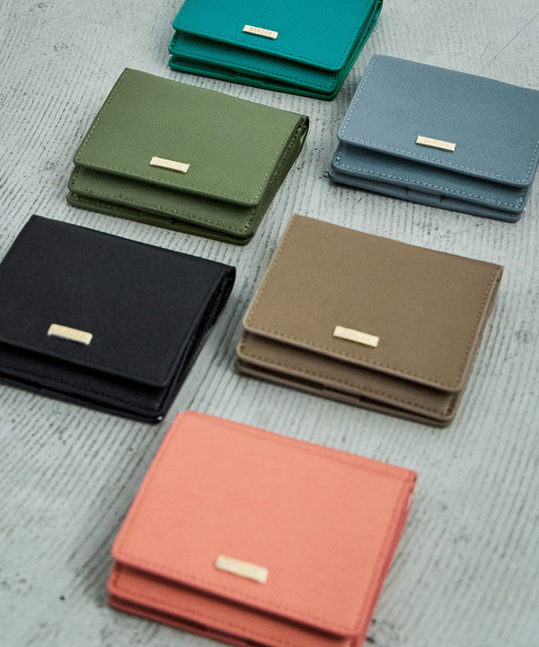 {"color":"","info":""}