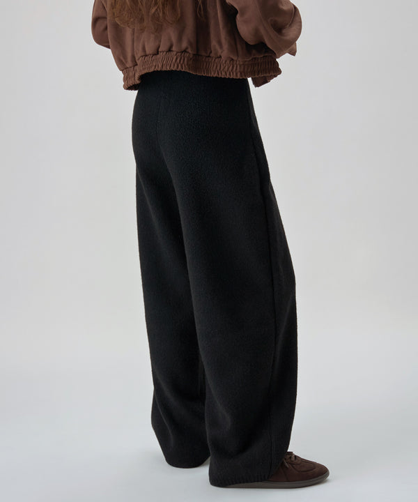 {"color":"\u30d6\u30e9\u30c3\u30af","info":"model\uff1aH166cm size\uff1aF"}