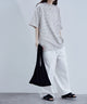 {"color":"\u30db\u30ef\u30a4\u30c8","info":"model\uff1aH170cm size\uff1aM"}