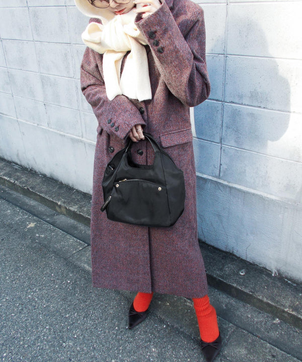 {"color":"\u30d6\u30e9\u30c3\u30af","info":"model\uff1aH158cm size\uff1aF"}