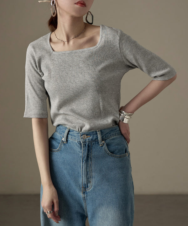 {"color":"\u6762\u30b0\u30ec\u30fc","info":"model\uff1aH158cm size\uff1aM"}