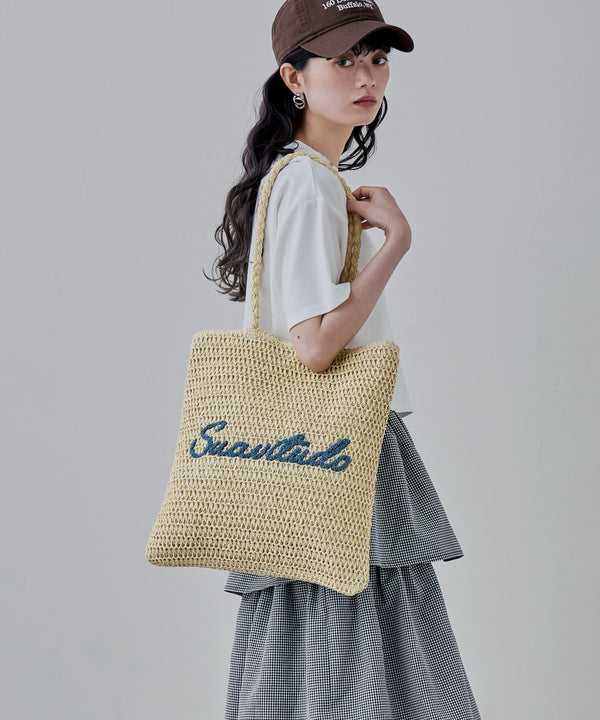 {"color":"\u30e9\u30a4\u30c8\u30d9\u30fc\u30b8\u30e5","info":"model\uff1aH163cm size\uff1aF"}