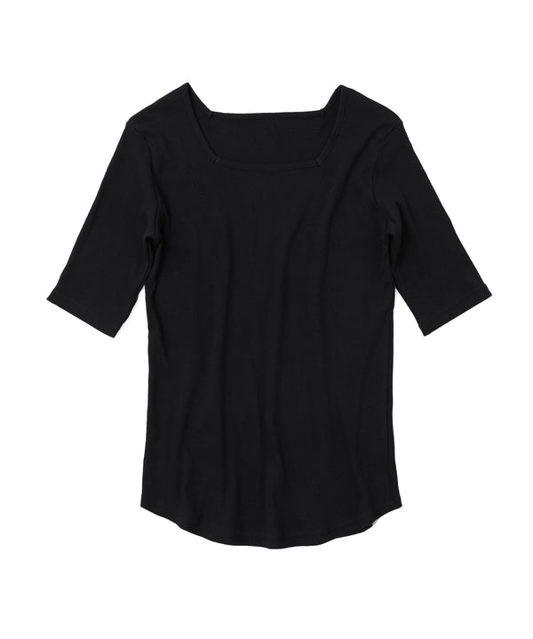 {"color":"\u30d6\u30e9\u30c3\u30af","info":"model\uff1aH158cm size\uff1aM"}