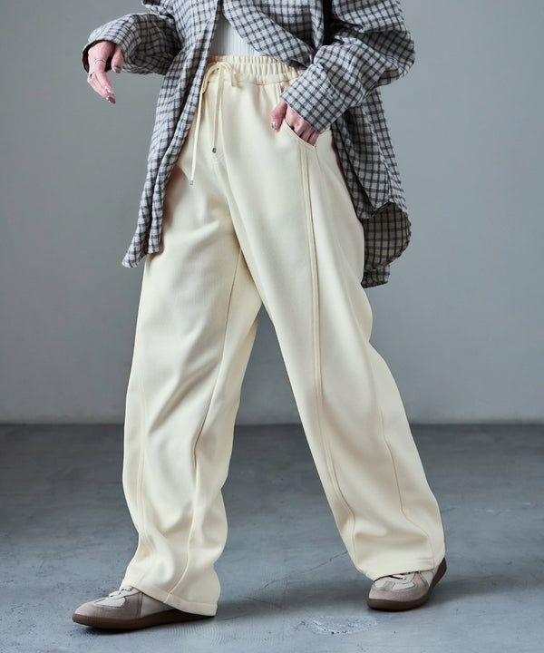 {"color":"\u30a2\u30a4\u30dc\u30ea\u30fc","info":"model\uff1aH158cm size\uff1aM"}