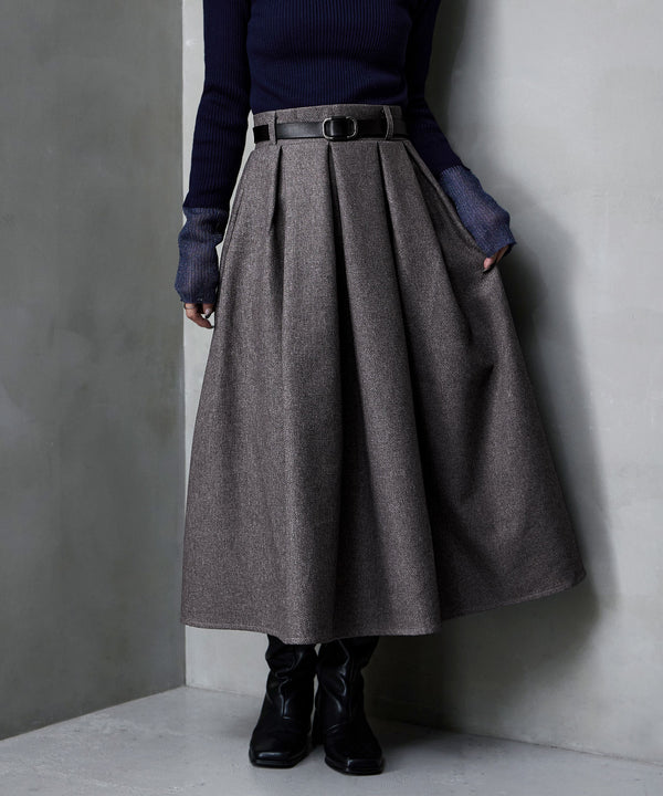 {"color":"\u30c1\u30e3\u30b3\u30fc\u30eb","info":"model\uff1aH160cm size\uff1aF"}