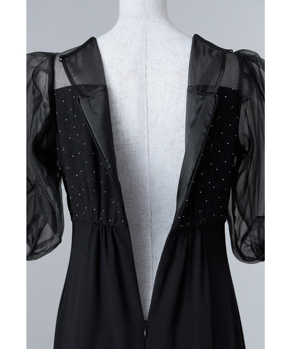 {"color":"","info":""}