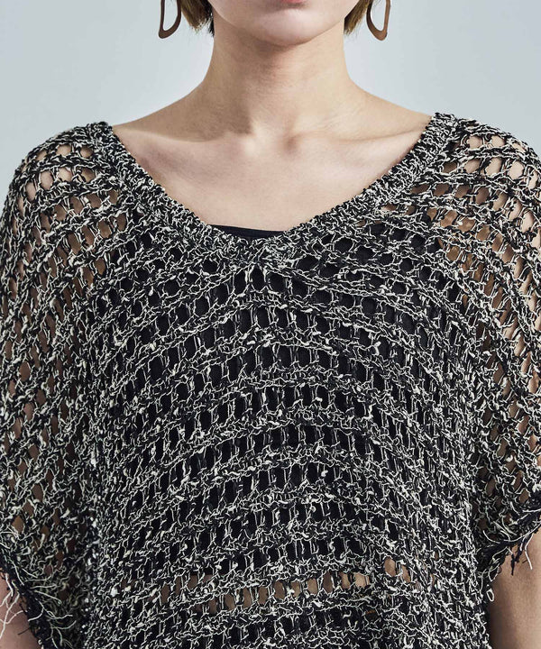 {"color":"","info":""}