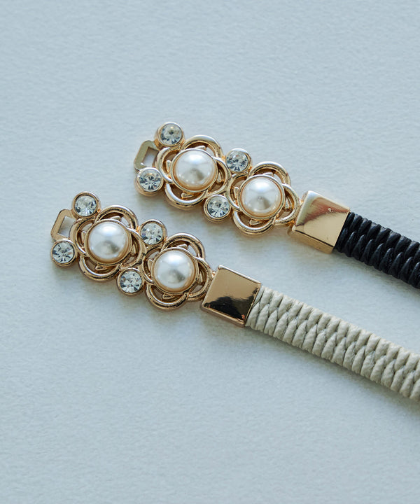 {"color":"","info":""}