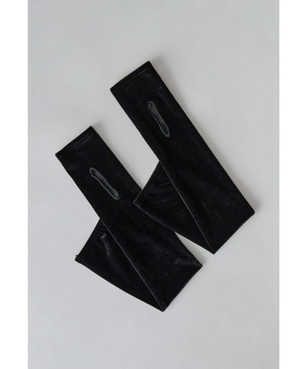 {"color":"\u30d6\u30e9\u30c3\u30af","info":""}