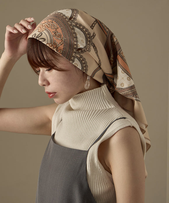 {"color":"A\u30d9\u30fc\u30b8\u30e5\u7cfb","info":"model\uff1aH158cm size\uff1aF"}