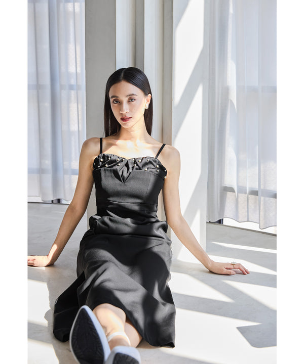 {"color":"\u30d6\u30e9\u30c3\u30af","info":"model\uff1aH165cm size\uff1aM"}