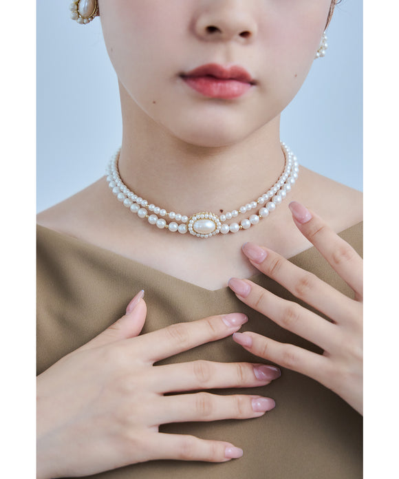 {"color":"\u30b4\u30fc\u30eb\u30c9","info":""}