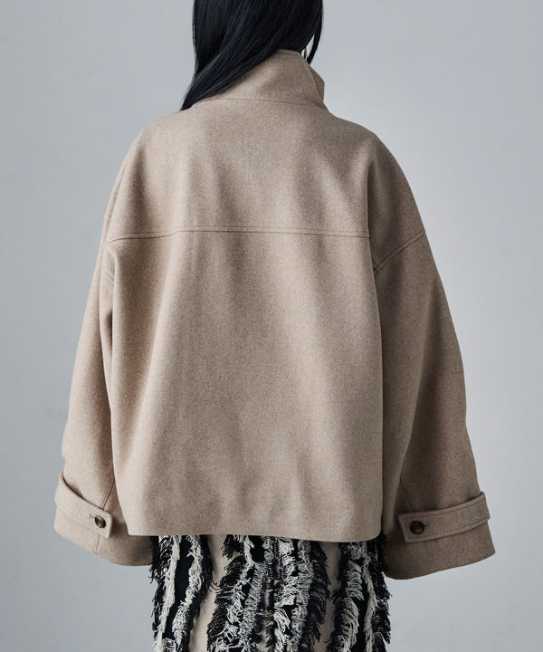 {"color":"\u30d9\u30fc\u30b8\u30e5","info":"model\uff1aH163cm size\uff1aM"}