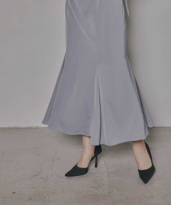 {"color":"\u30b0\u30ec\u30fc\u30b8\u30e5","info":"model\uff1aH167cm size\uff1aM"}