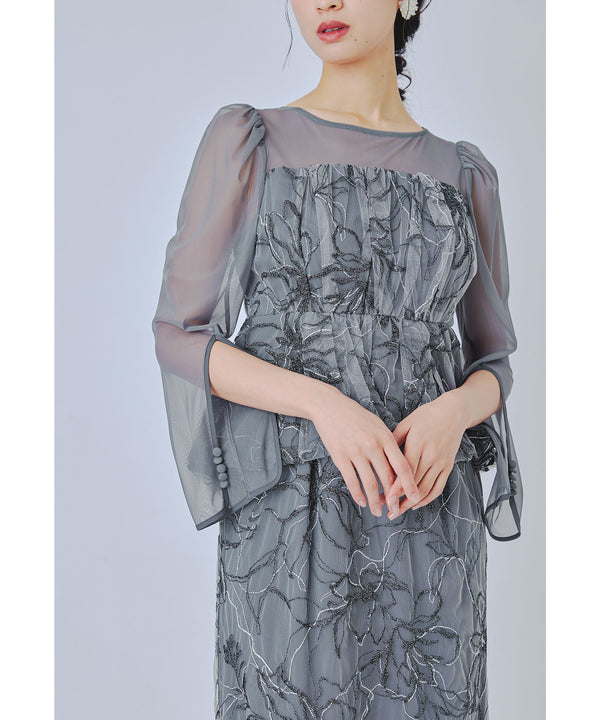 {"color":"\u30b0\u30ec\u30fc","info":"model\uff1aH165cm size\uff1aM"}
