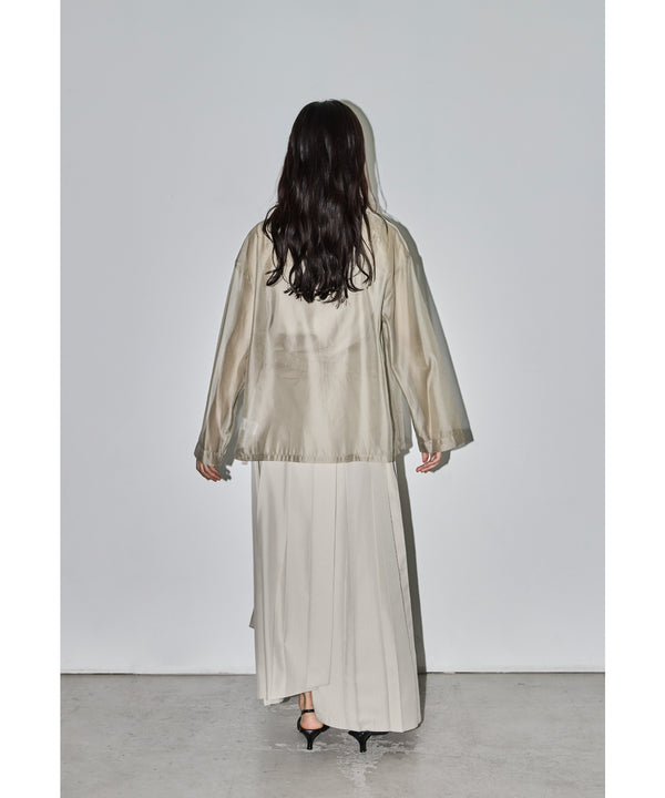 {"color":"\u30d9\u30fc\u30b8\u30e5","info":"model\uff1aH165cm size\uff1aM"}