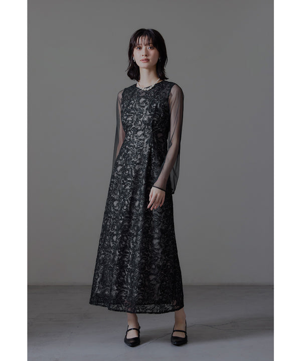 {"color":"\u30d6\u30e9\u30c3\u30af","info":"model\uff1aH166cm size\uff1aM"}