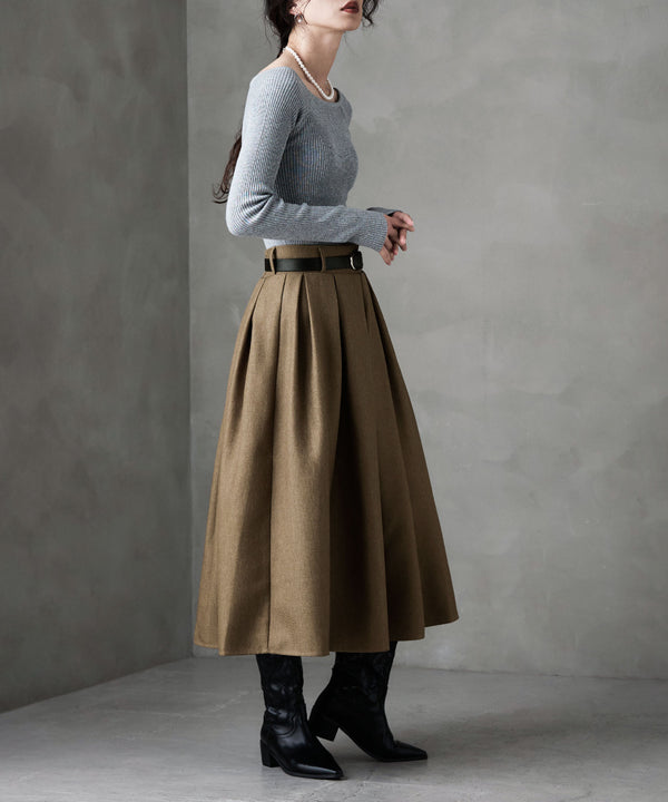 {"color":"\u30d9\u30fc\u30b8\u30e5","info":"model\uff1aH166cm size\uff1aF"}