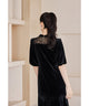 {"color":"\u30d6\u30e9\u30c3\u30af","info":"model\uff1aH165cm size\uff1aM"}