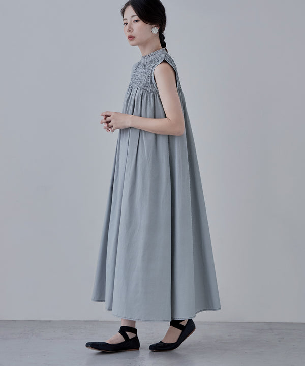 {"color":"\u30d6\u30e9\u30c3\u30af\u30b9\u30c8\u30e9\u30a4\u30d7","info":"model\uff1aH166cm size\uff1aM"}