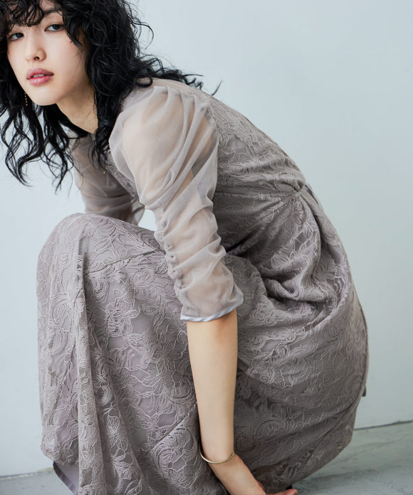 {"color":"\u30b0\u30ec\u30fc\u30b8\u30e5","info":"model\uff1aH167cm size\uff1aM"}