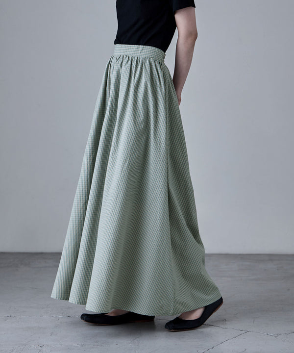 {"color":"\u30b0\u30ea\u30fc\u30f3","info":"model\uff1aH163cm size\uff1aM"}