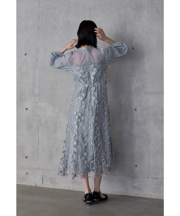 {"color":"\u30d6\u30eb\u30fc\u30b0\u30ec\u30fc","info":"model\uff1aH166cm size\uff1aM"}