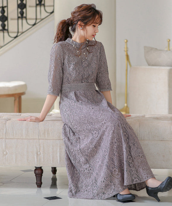 {"color":"\u30e2\u30fc\u30d6","info":"model\uff1aH158cm B82 W60 H88 size\uff1aM"}