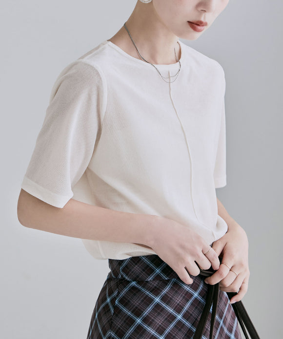 {"color":"\u30aa\u30d5\u30db\u30ef\u30a4\u30c8","info":"model\uff1aH166cm size\uff1aF"}