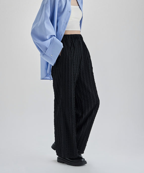 {"color":"\u30d6\u30e9\u30c3\u30af","info":"model\uff1aH166cm size\uff1aM"}