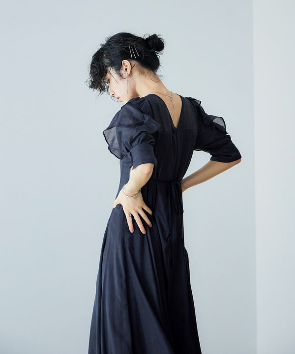 {"color":"\u30cd\u30a4\u30d3\u30fc","info":"model\uff1aH167cm size\uff1aM"}