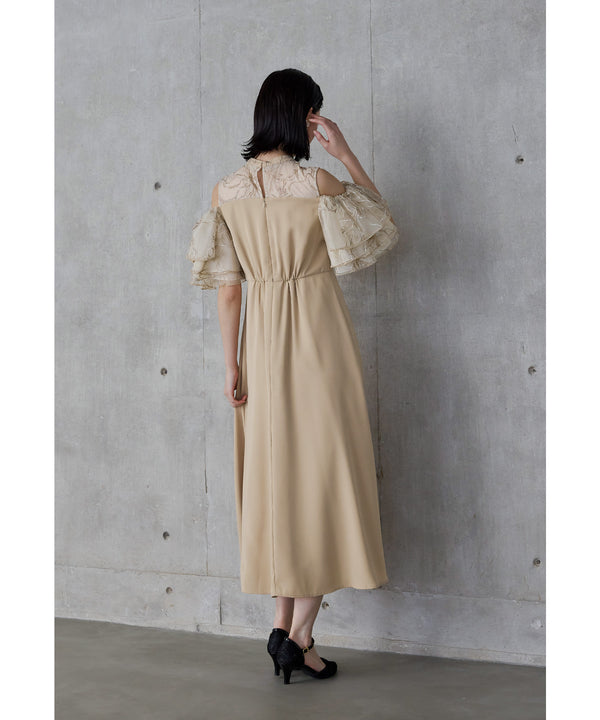 {"color":"\u30d9\u30fc\u30b8\u30e5","info":"model\uff1aH166cm size\uff1aM"}