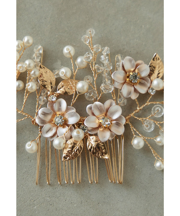 {"color":"","info":""}