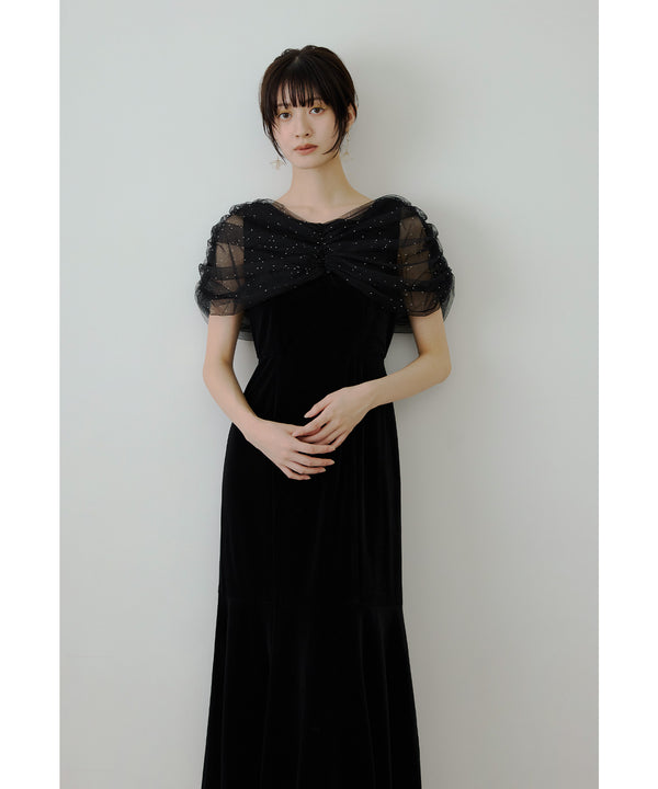 {"color":"\u30d6\u30e9\u30c3\u30af","info":"model\uff1aH166cm size\uff1aM"}