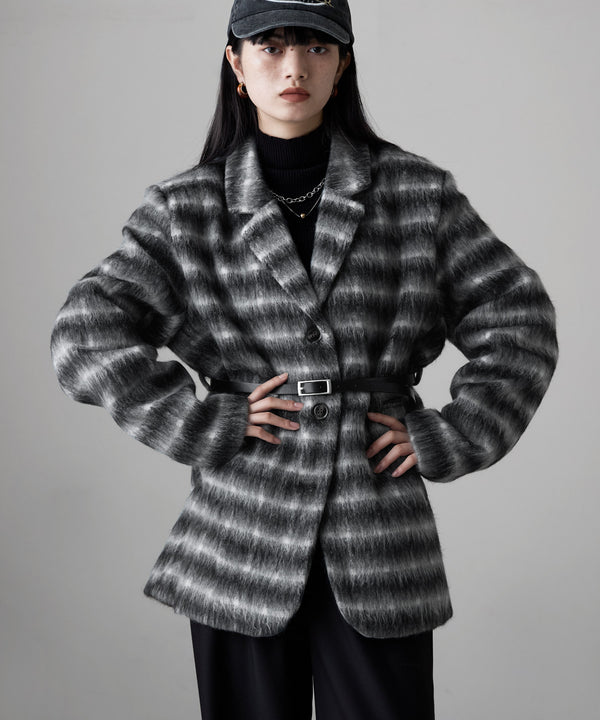 {"color":"\u30d6\u30e9\u30c3\u30af","info":"model\uff1aH163cm size\uff1aF"}