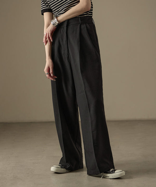 {"color":"\u30d6\u30e9\u30c3\u30af","info":"model\uff1aH158cm size\uff1aM"}