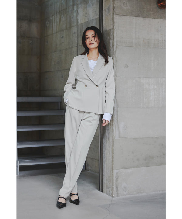 {"color":"\u30d9\u30fc\u30b8\u30e5","info":"model\uff1aH165cm size\uff1aM"}