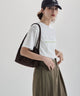 {"color":"\u30aa\u30d5\u30db\u30ef\u30a4\u30c8","info":"model\uff1aH166cm size\uff1aF"}